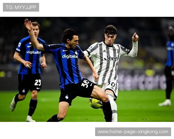 尤文卡瓦利亚中场长驱直入后劲射建功：一个虚拟球员的训练与启示